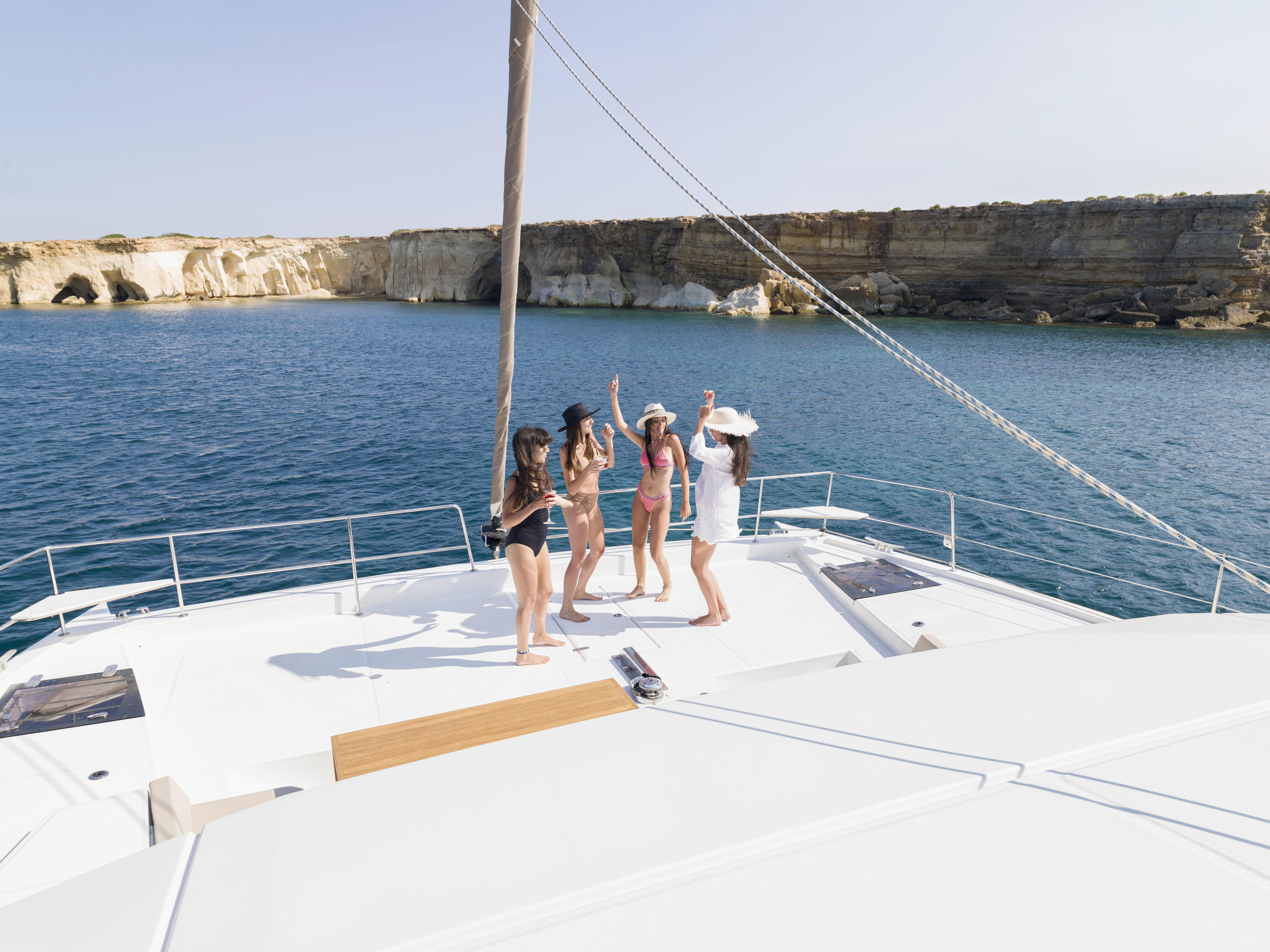 Photo #14 - Bali 5.4. (Sikelia) en Capo d'Orlando - 12768