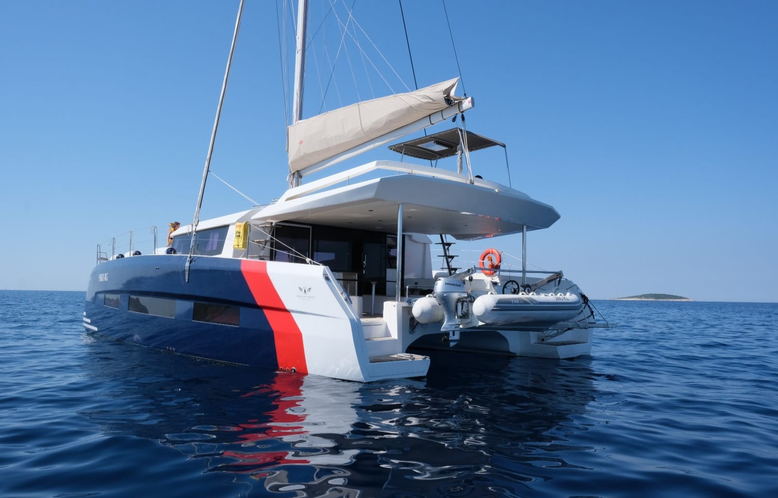 Dufour 48 Catamaran — photo 3