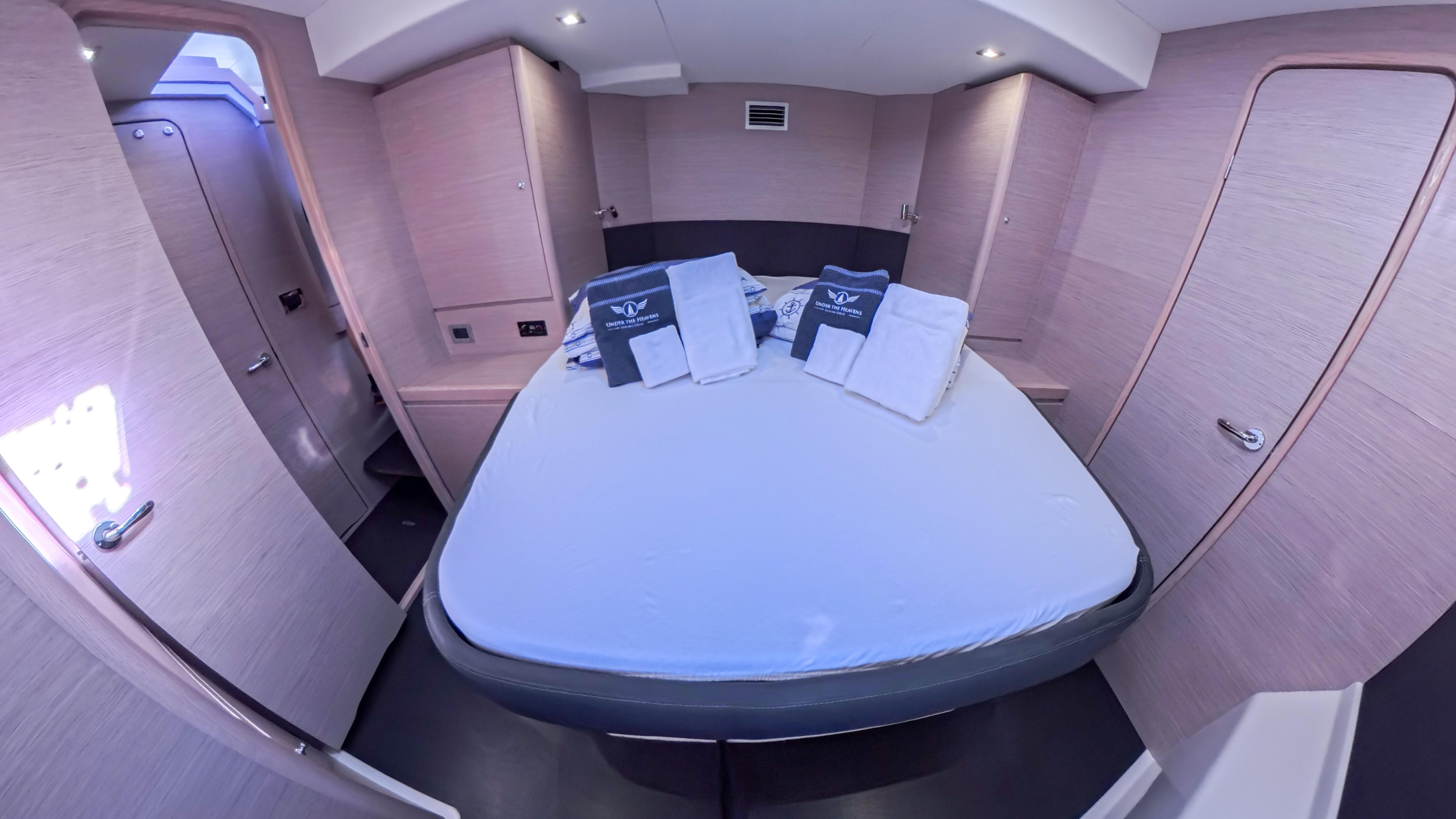 Dufour 48 Catamaran — photo 17