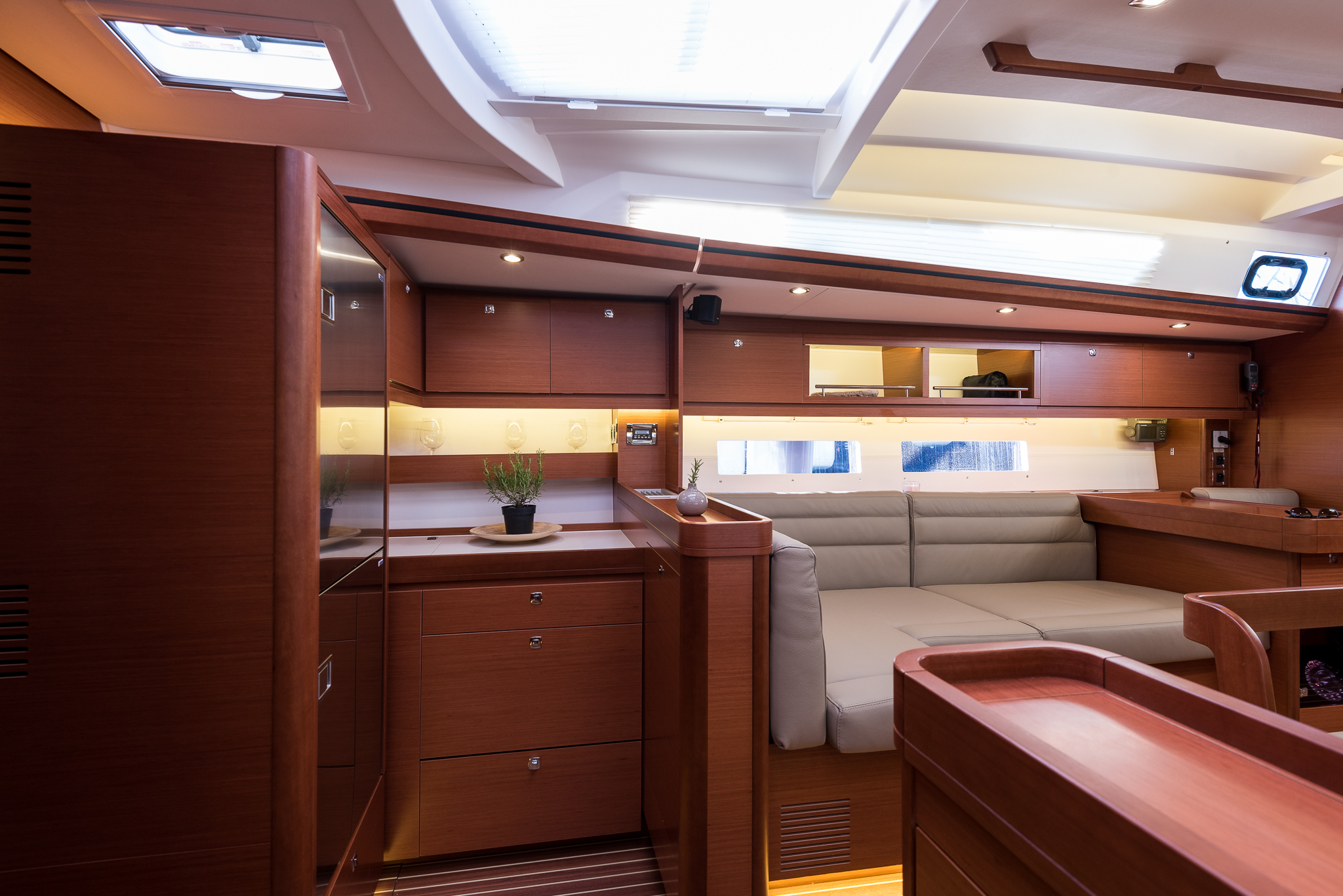 Dufour 560 Grand Large — photo 6