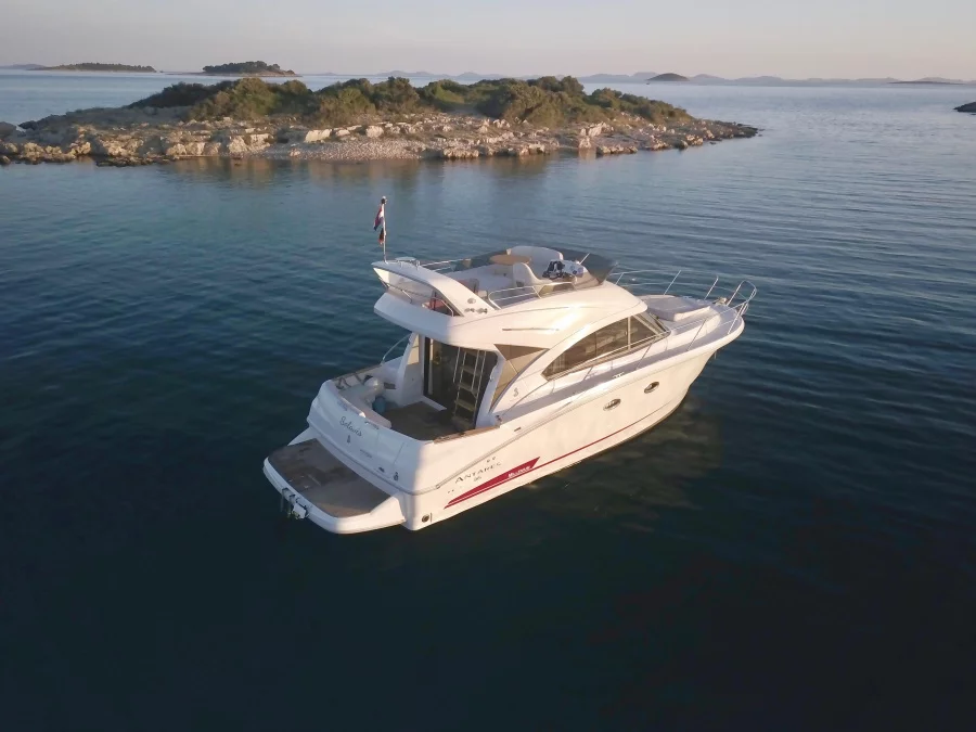 Beneteau Antares 36 (SOLAVIS)  - 15