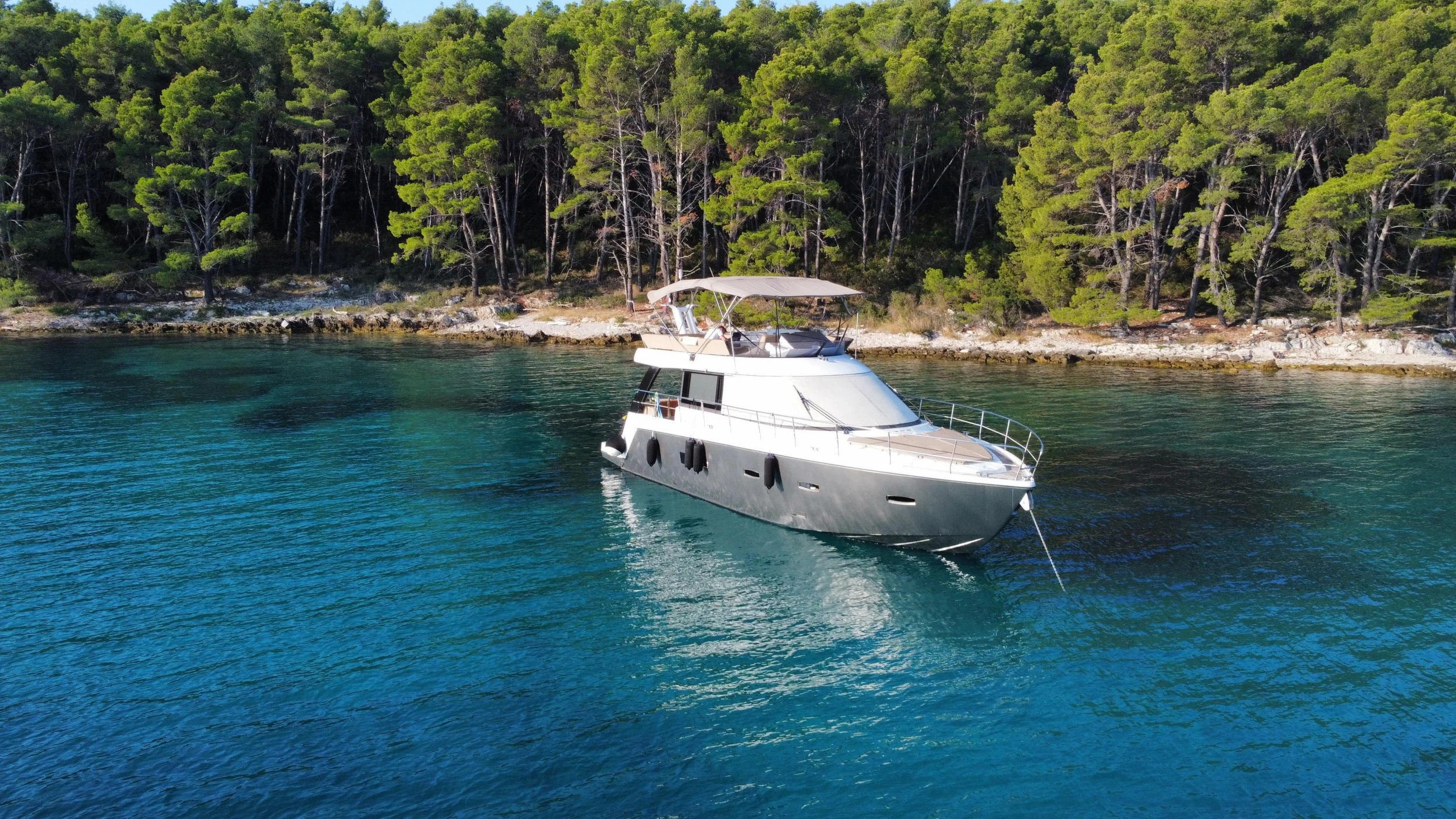 Sealine F450 (ESA 4)  - 34
