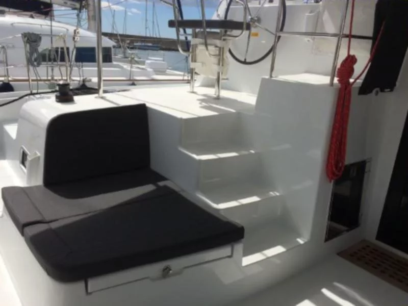 Lagoon 42 (Mares)  - 9