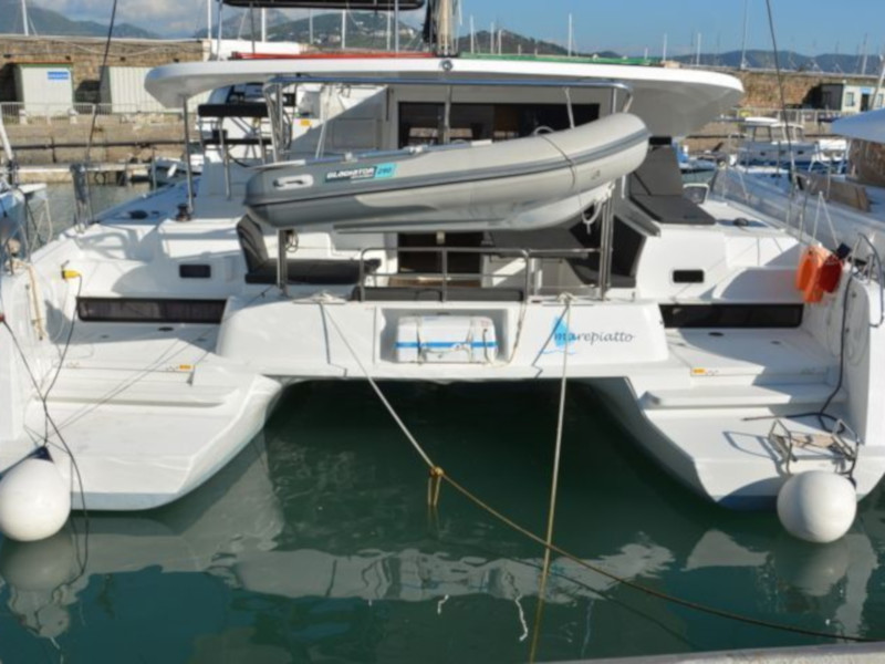 Photo #10 - Lagoon 42 (Marepiatto) in Salerno - 10484