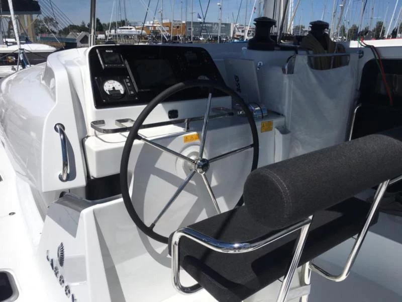 Lagoon 42 (Marepiatto)  - 8