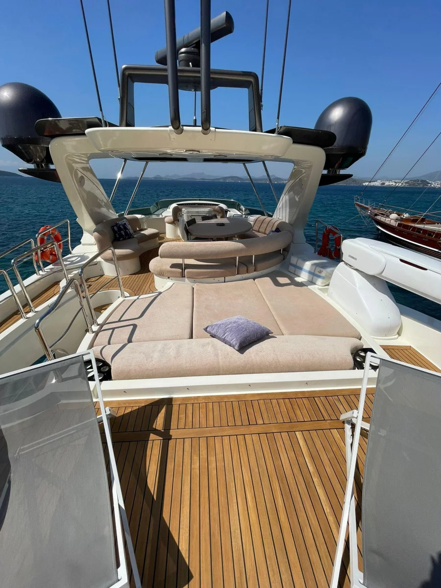 Azimut 80 (Alibi)  - 17