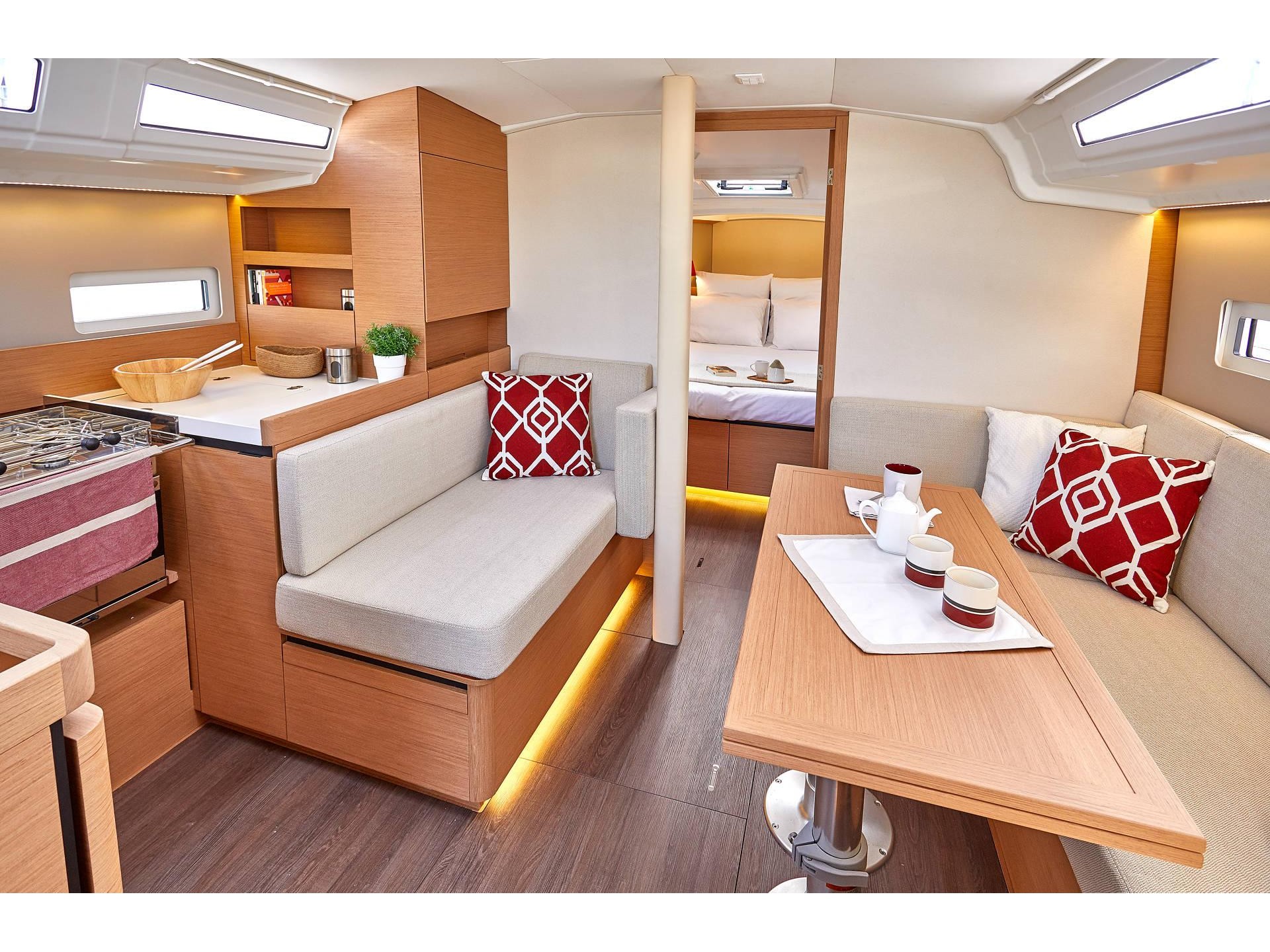 Photo #2 - Sun Odyssey 410 (Jeanneau S.O 410) in Skiathos - 12550
