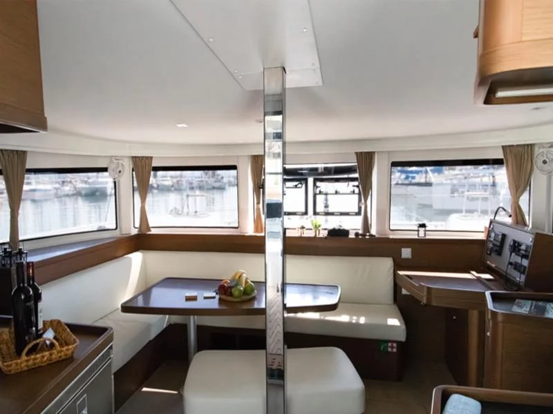 Lagoon 42 (Dioni) Interior image - 35
