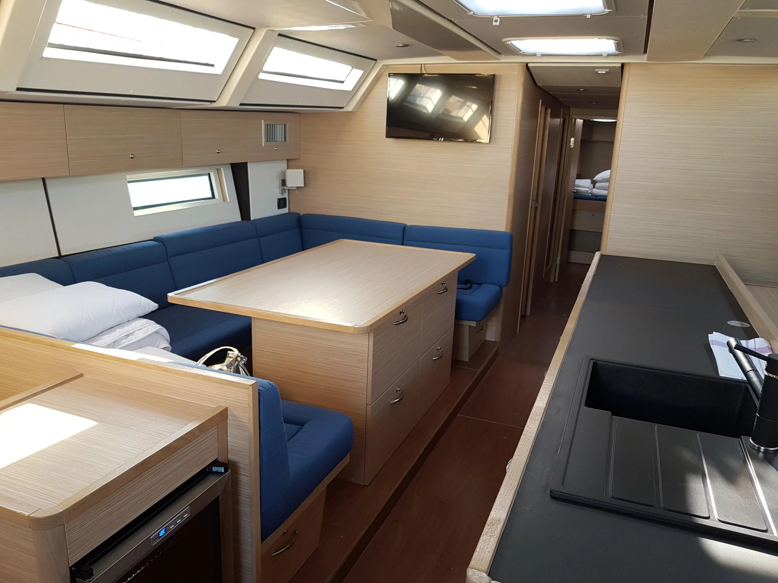 D&D Kufner 54 (AC+Gen+Solar) (MARIETTA)  - 5