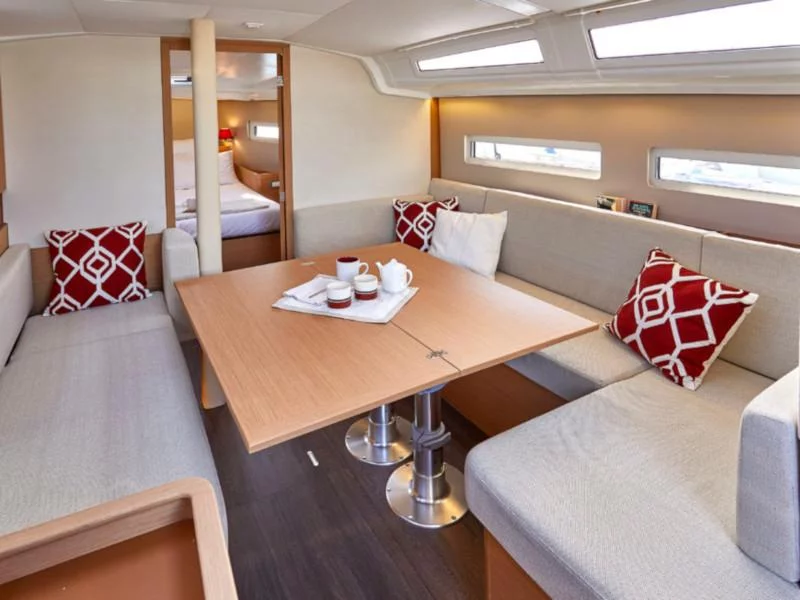 Sun Odyssey 410 (Alma Libre VI)  - 5
