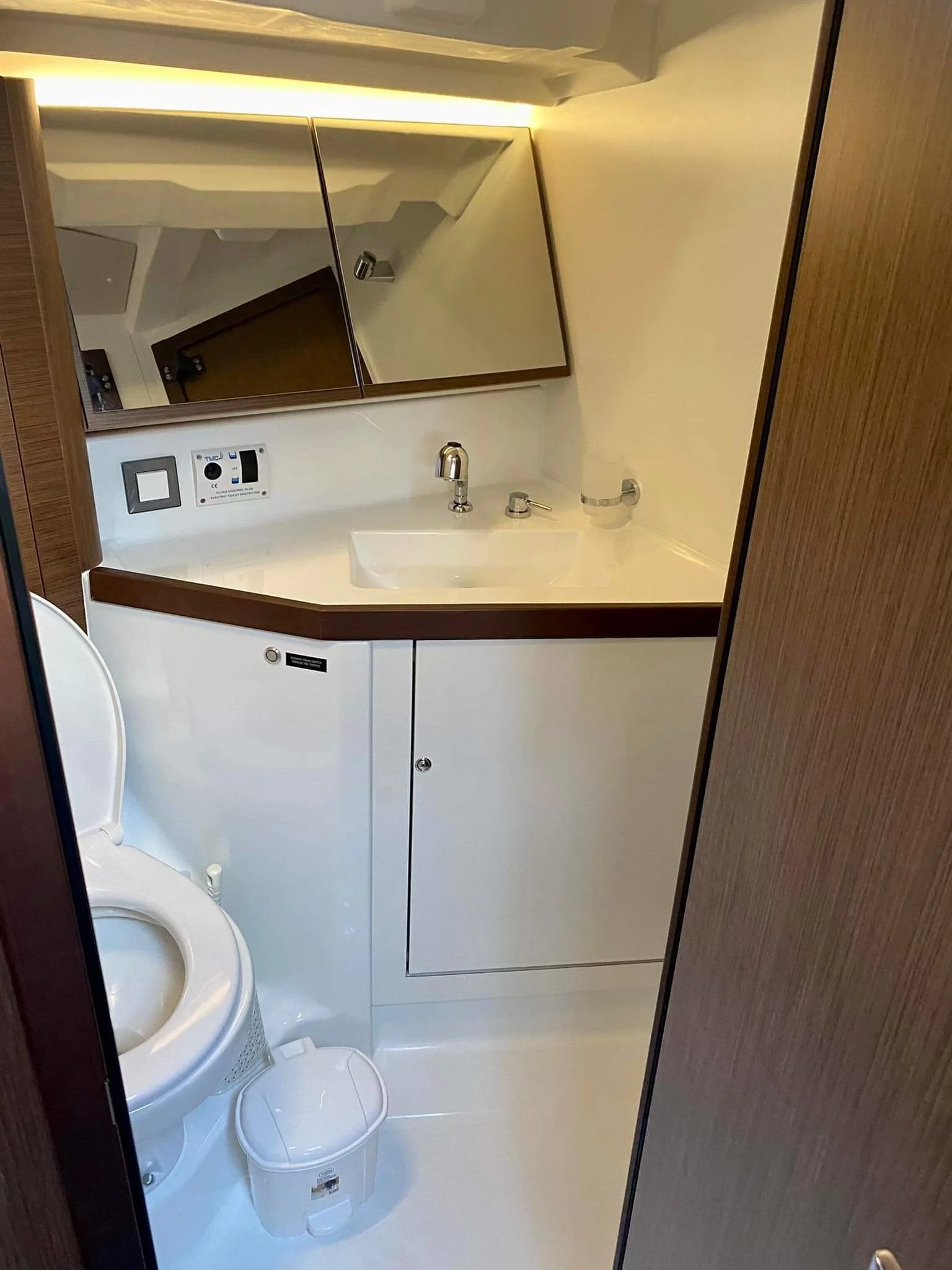 Oceanis 46.1 (Clio)  - 8
