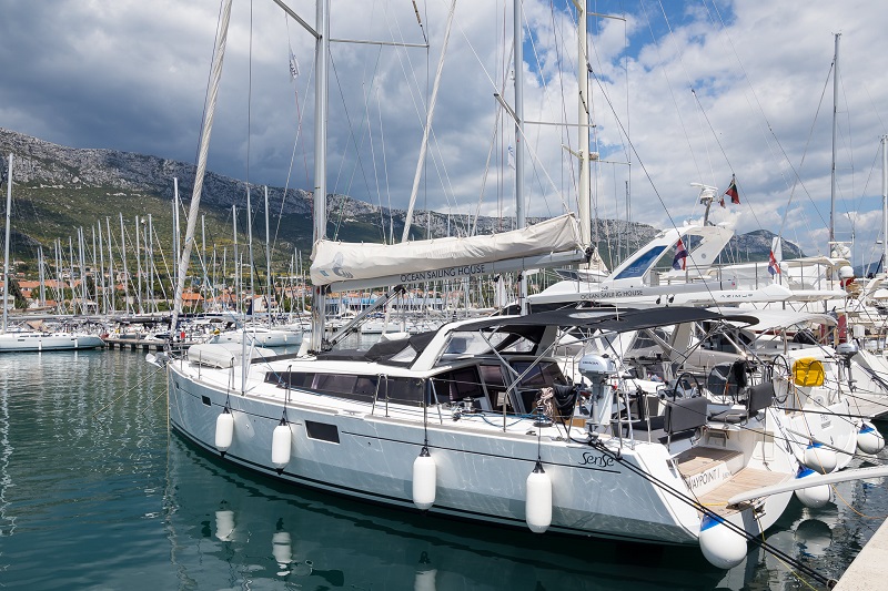 Photo #10 - Sense 50 (WAYPOINT I (WITH AC&, OWNER VERSION)) en Kastela - 8851