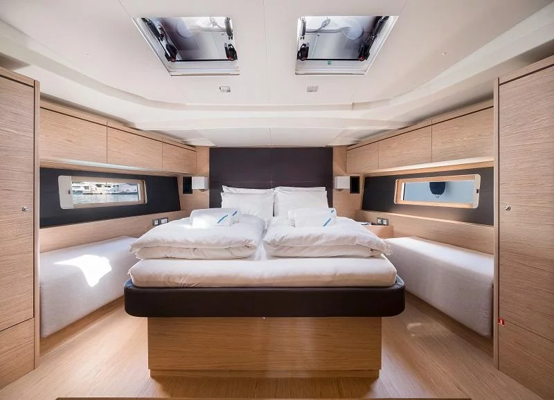 Oceanis 51.1 (MAMAMIA (WITH AC& OWNER VERSION))  - 12