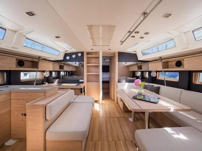 Oceanis 51.1 (MAMAMIA (WITH AC& OWNER VERSION))  - 5