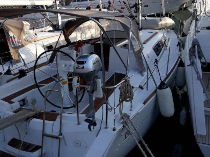 Sun Odyssey 33i (Arosa)  - 4