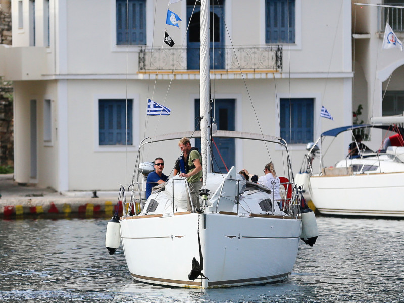 Photo #1 - Sun Odyssey 33i (Omega) en Corfú - 12344