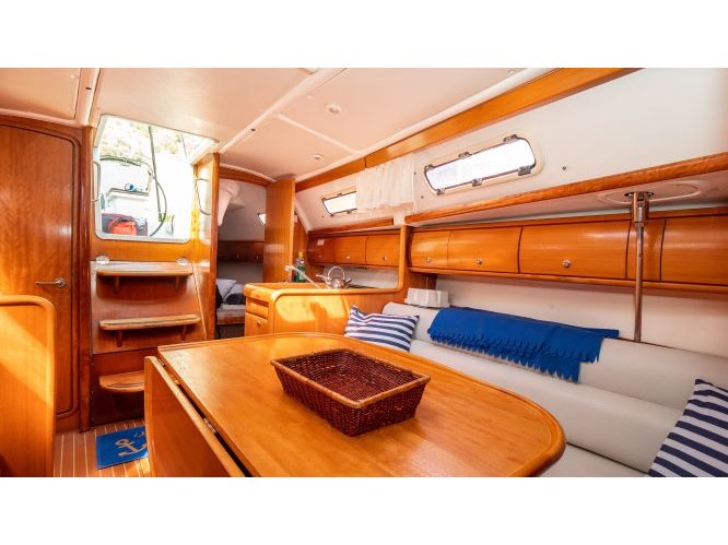 Photo #2 - Bavaria Cruiser 32 (LILA) en Lefkada - 18783