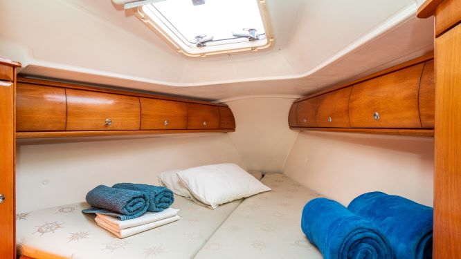 Photo #3 - Bavaria Cruiser 32 (LILA) en Lefkada - 18783