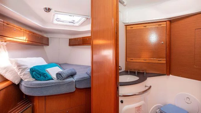 Bavaria Cruiser 40 (BUNNY GIRL)  - 2