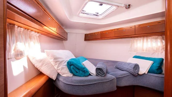 Bavaria Cruiser 40 (BUNNY GIRL)  - 6