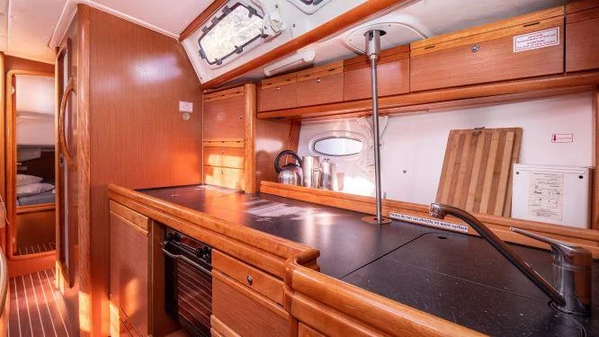 Bavaria Cruiser 40 (BUNNY GIRL)  - 1