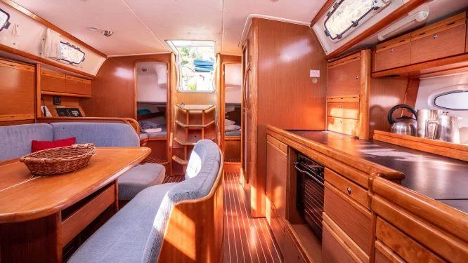 Bavaria Cruiser 40 (BUNNY GIRL)  - 4