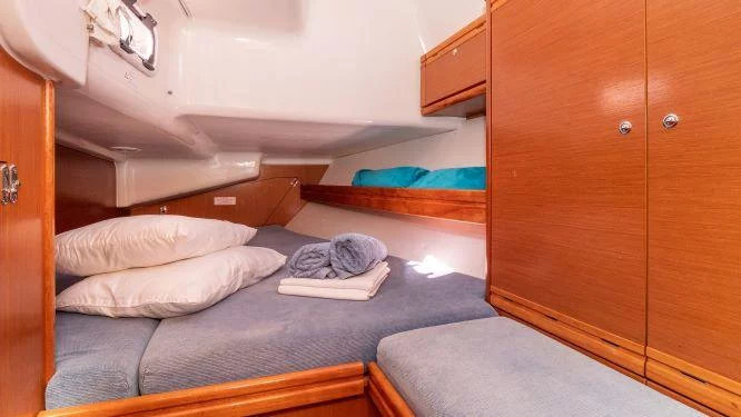 Bavaria Cruiser 40 (BUNNY GIRL)  - 10