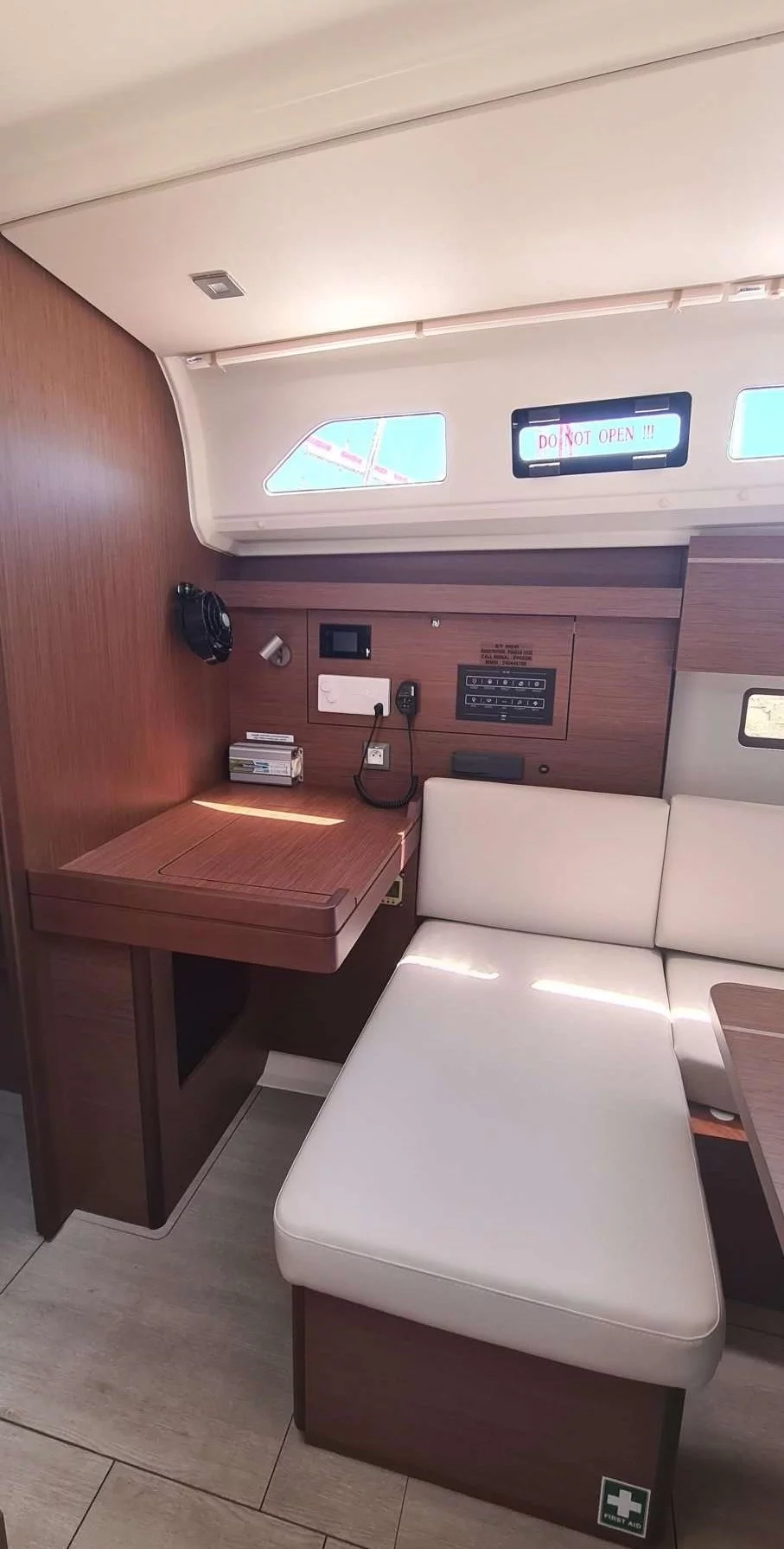 Oceanis 40.1 (Niovi)  - 6