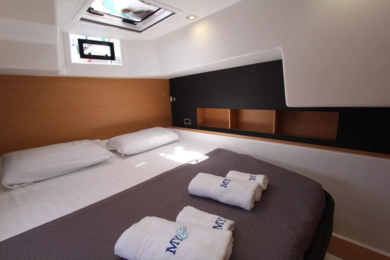 Dufour Catamaran 48 (Sualzo)  - 6