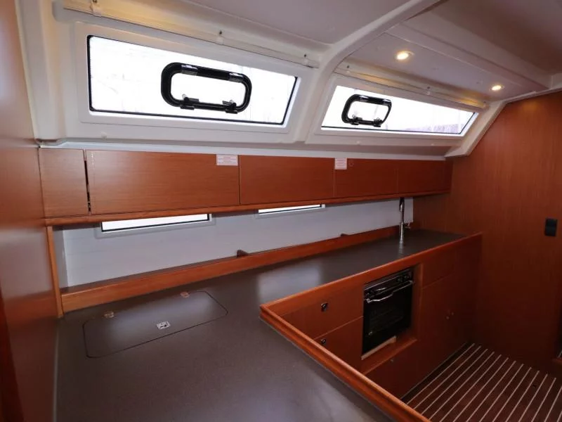 Bavaria 46 (Ocean Breeze)  - 4