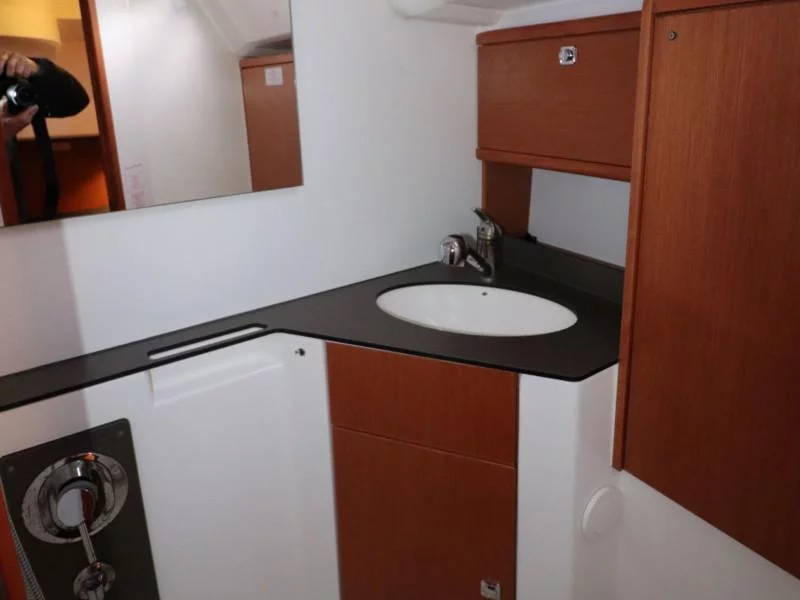 Bavaria 46 (Ocean Breeze)  - 3