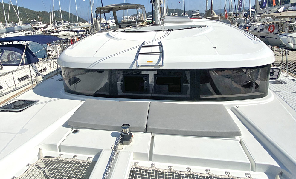 Photo #6 - Lagoon 40 (Falcon) in Gocek - 10530