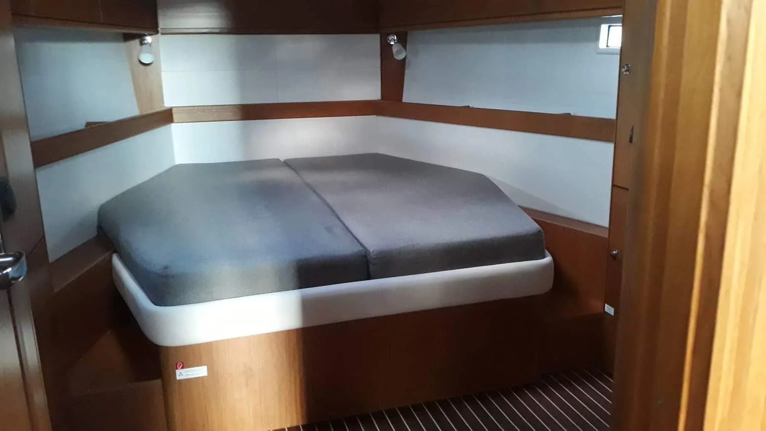 Bavaria Cruiser 46 Style (Pinot Gris)  - 6