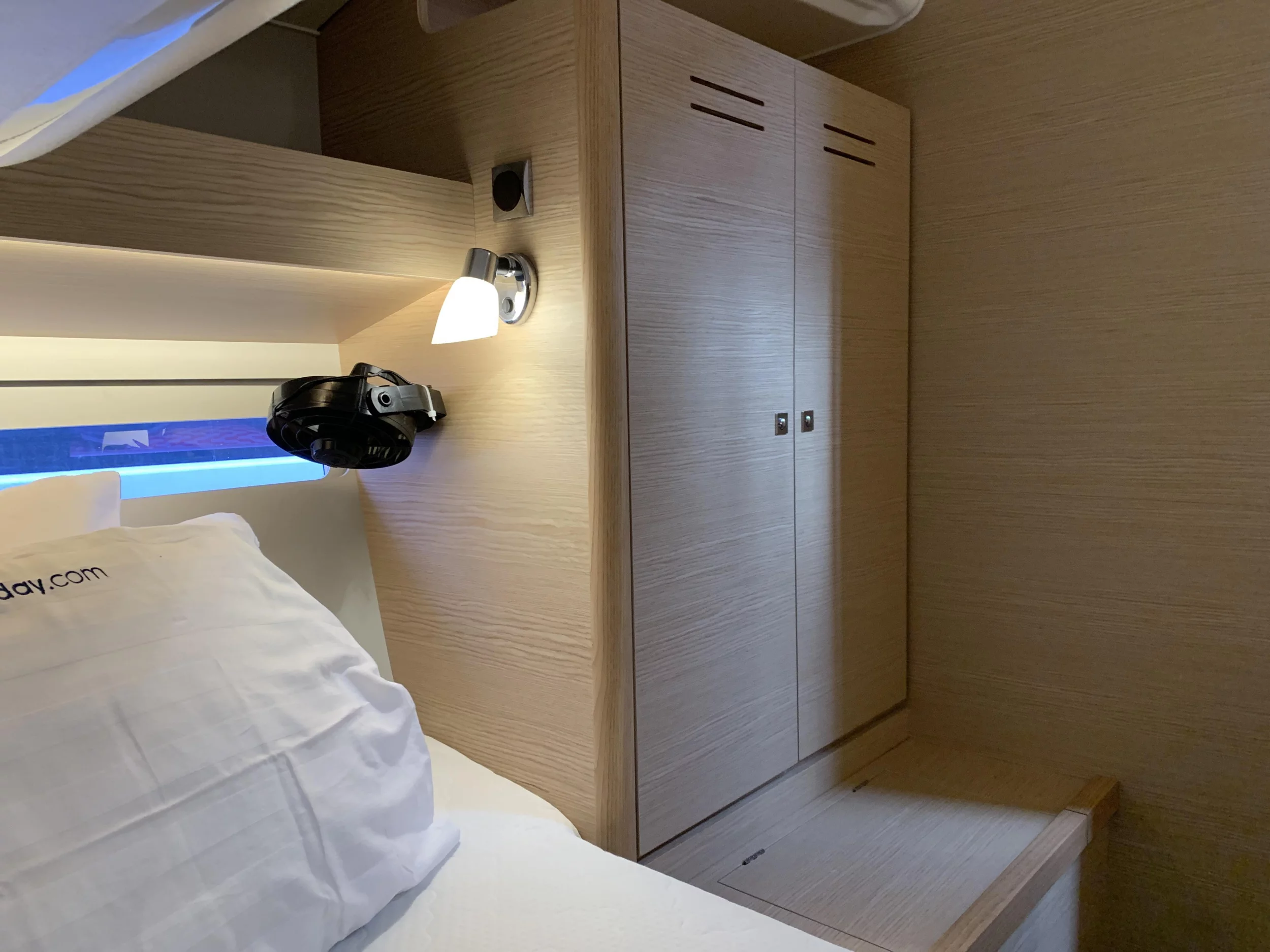 Dufour 430 (GOSAILING)  - 22