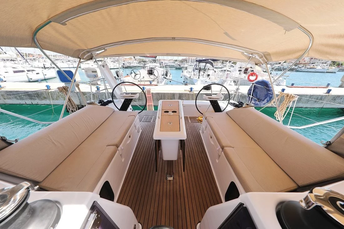 Dufour 430 (GOSAILING)  - 27