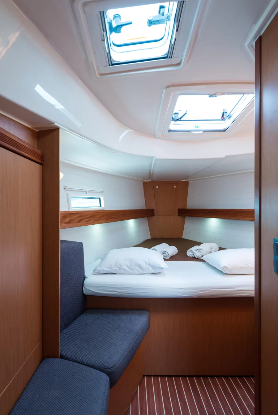 Bavaria 40 Cruiser (Deneb)  - 26