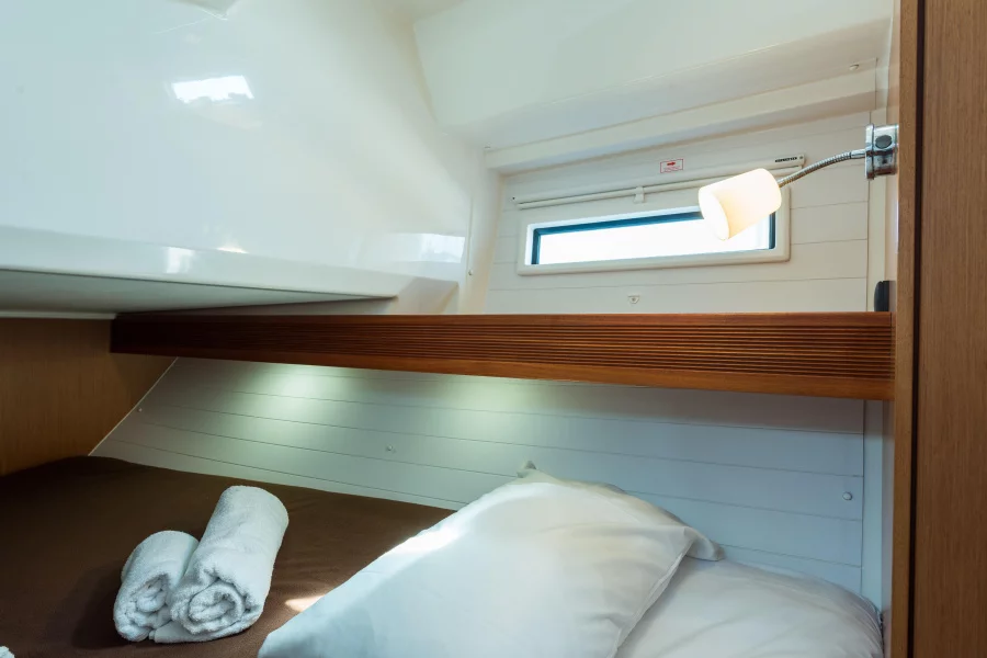 Bavaria 40 Cruiser (Deneb)  - 20