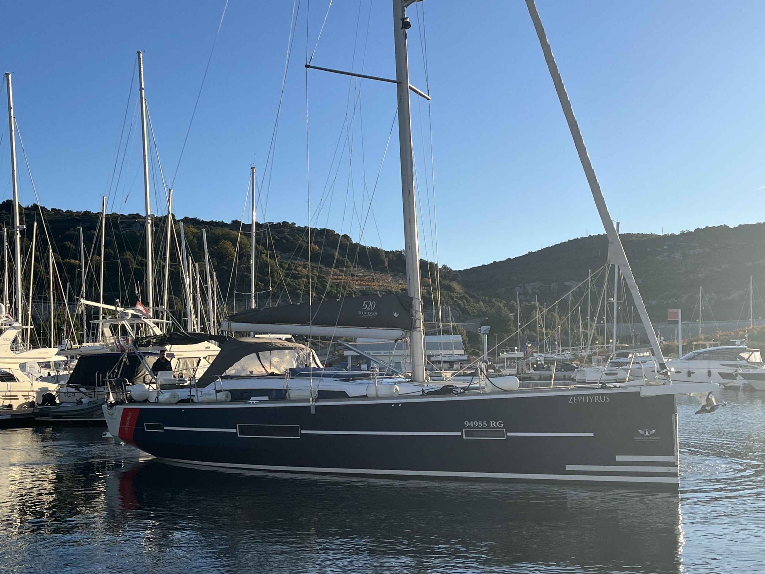 Dufour 520 GL(owner version) — photo 3