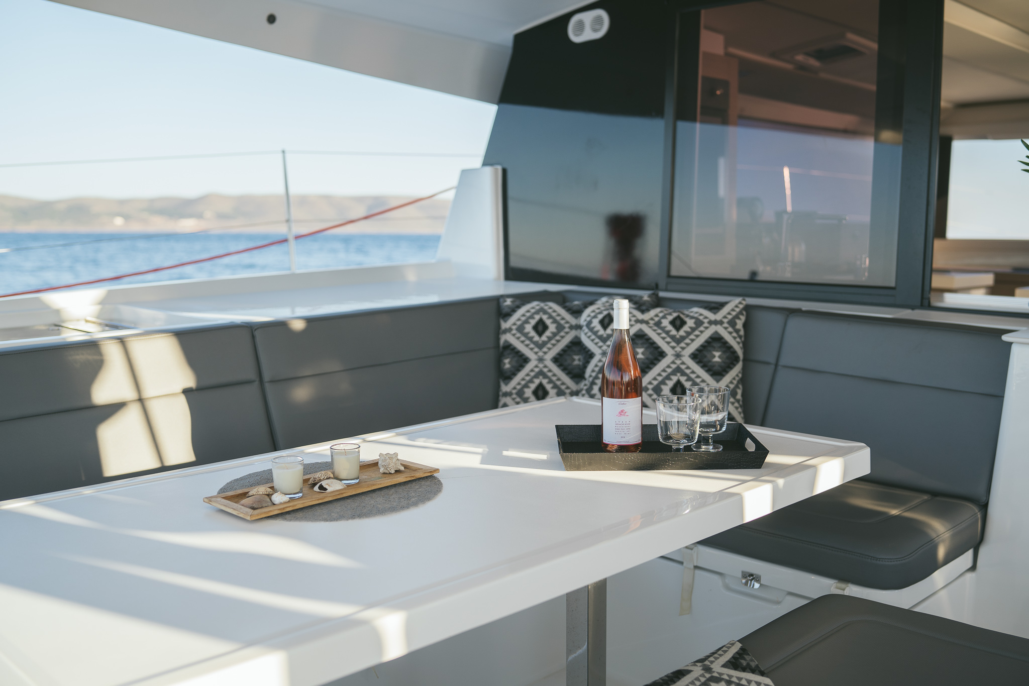 Photo #4 - Fountaine Pajot 47 SAONA LUX (GEN, AC, WATERMAKER) (AquaSpirit) en Lavrion - 11443