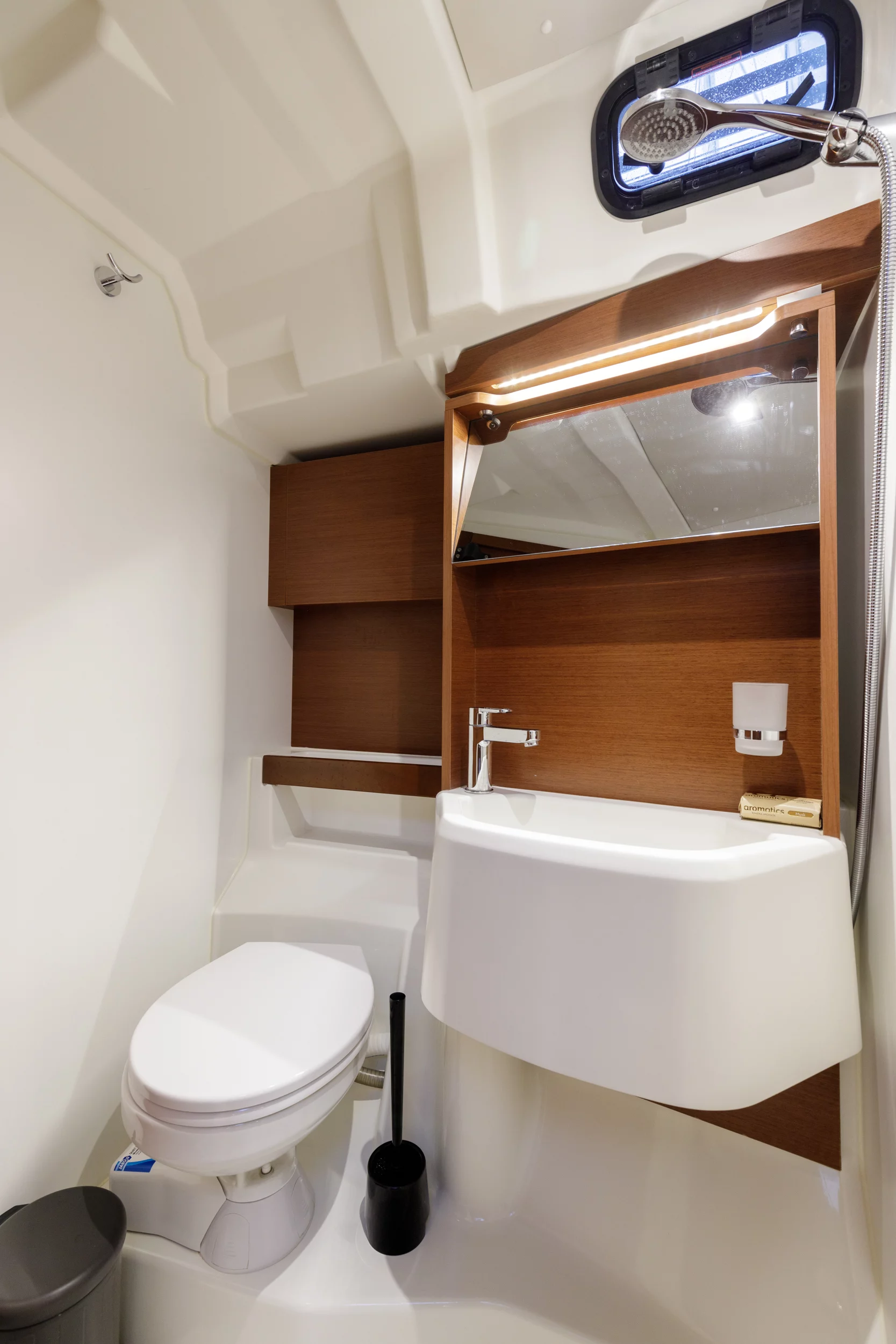 Oceanis 51.1 (Viennastar |, Gen, , 12 pax)  - 19