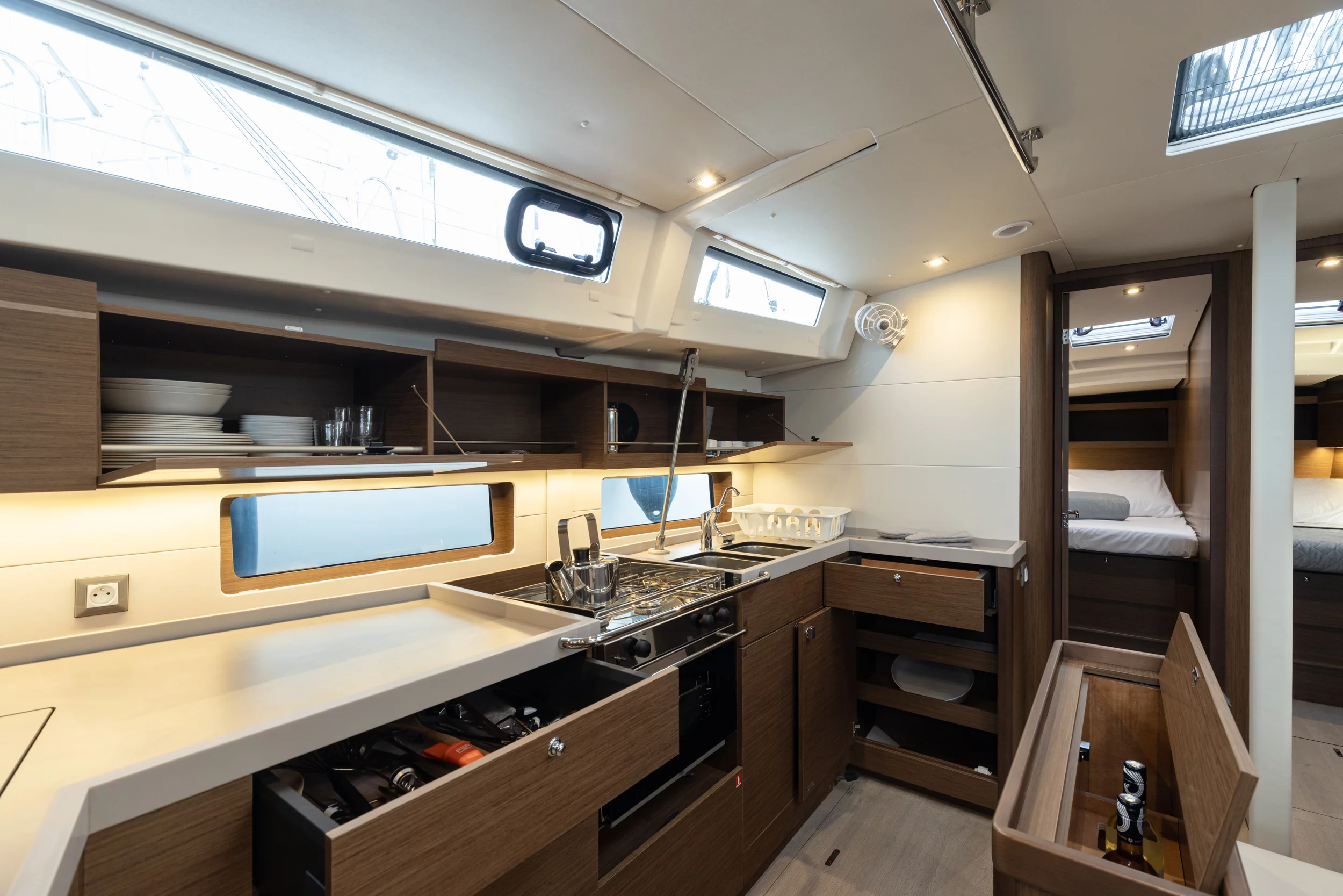 Oceanis 46.1 (Vienna Princess | Bow Thruster, Solar Panel, 12 pax)  - 6