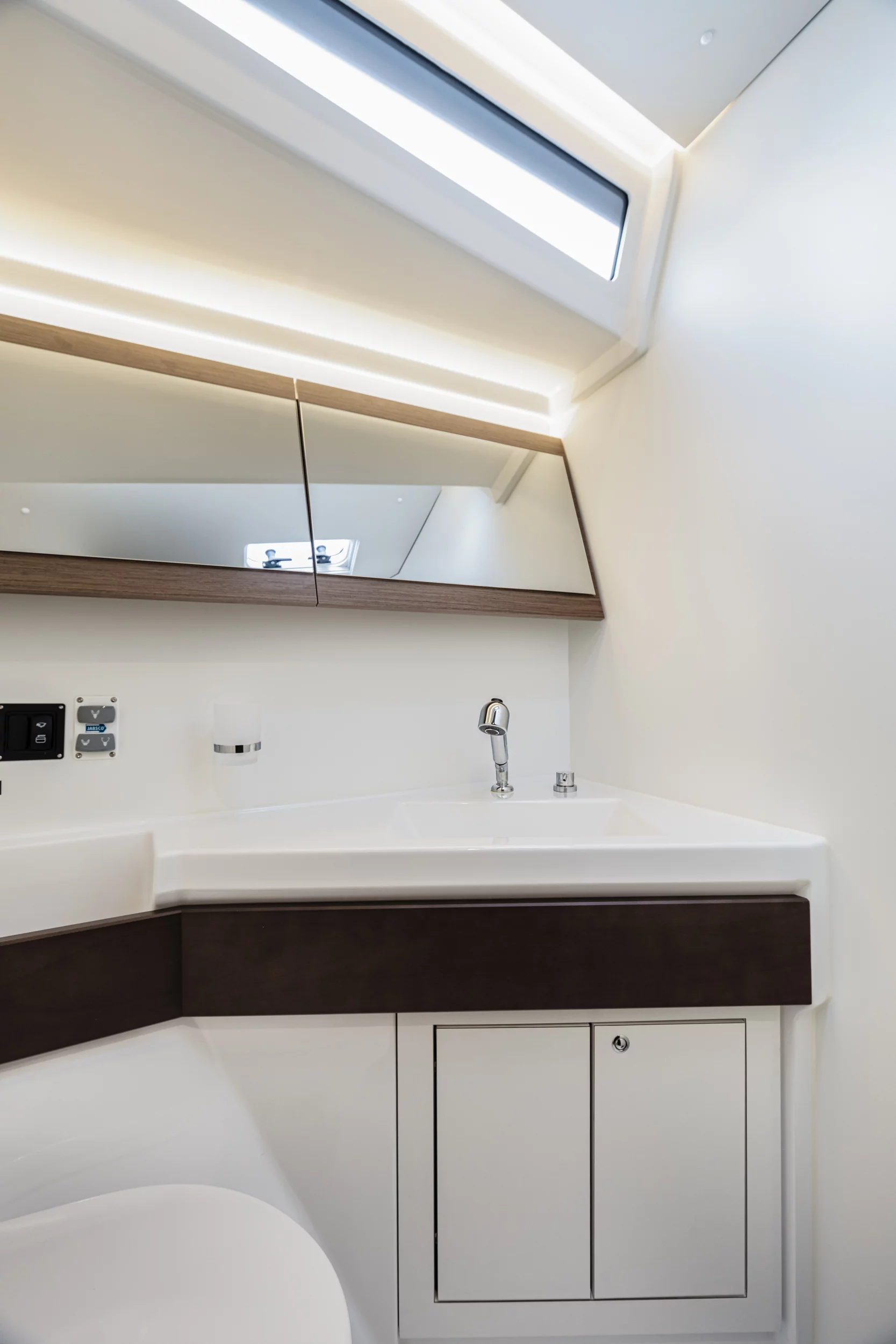 Oceanis 46.1 (Vienna Princess | Bow Thruster, Solar Panel, 12 pax)  - 4