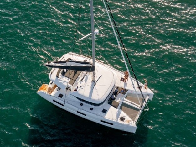 Photo #1 - LAGOON 46 / 4 CABINS (SILVER ELLI) in Sant Antoni de Portmany - 13219