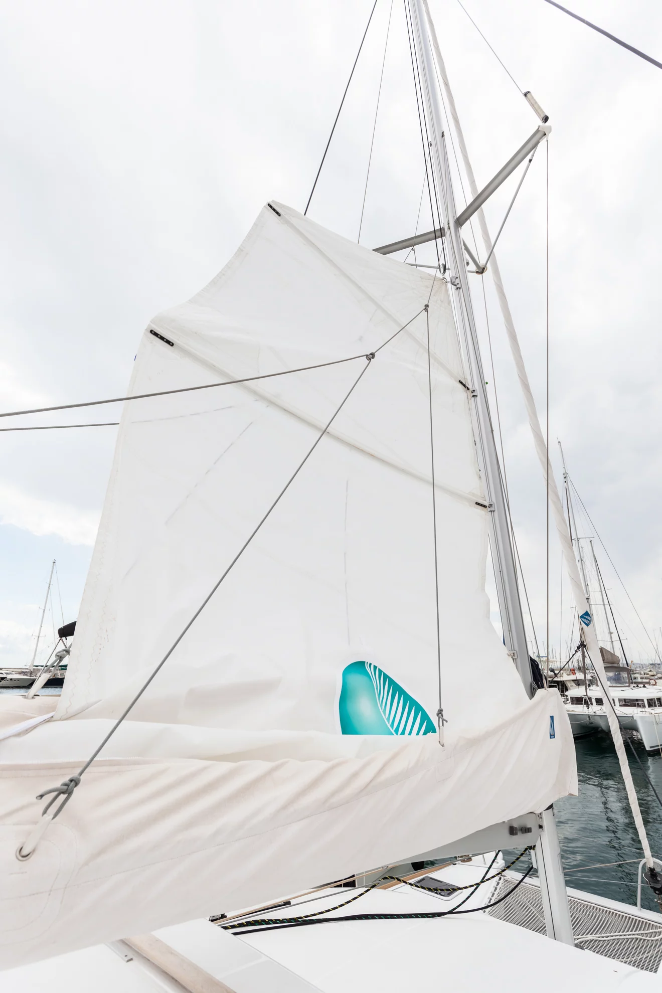 Lagoon 380 S2 (Vienna | Solar Panel, Inverter)  - 17