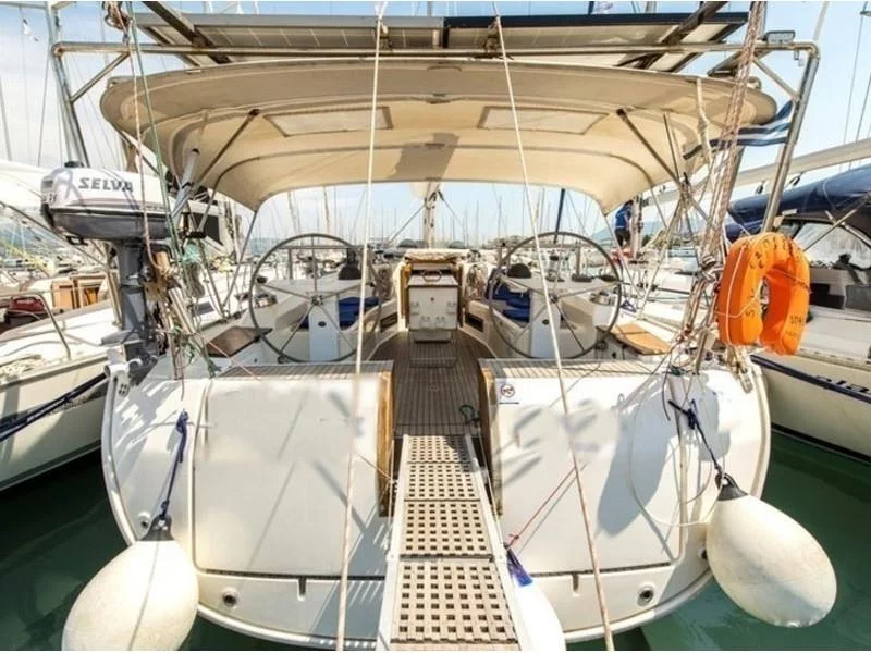 Bavaria 45 Cruiser (Esperos) Main image - 0