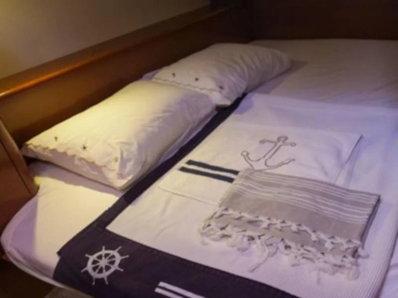 Oceanis 43 (Rhapsody Marmaris)  - 3