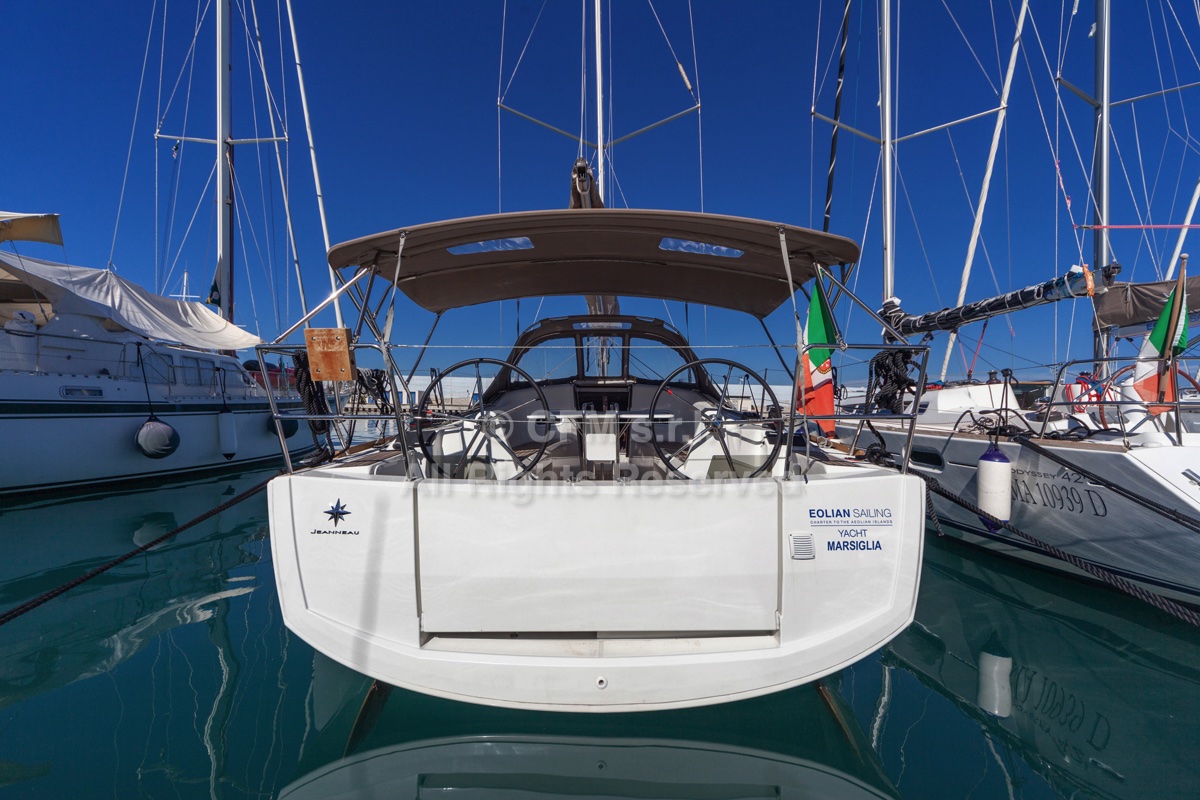 Photo #2 - Sun Odyssey 349 (Marsiglia) en Capo d'Orlando - 10414