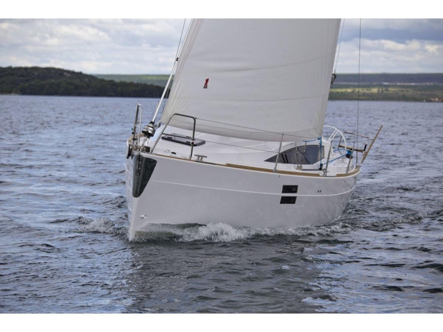 Main image - 0