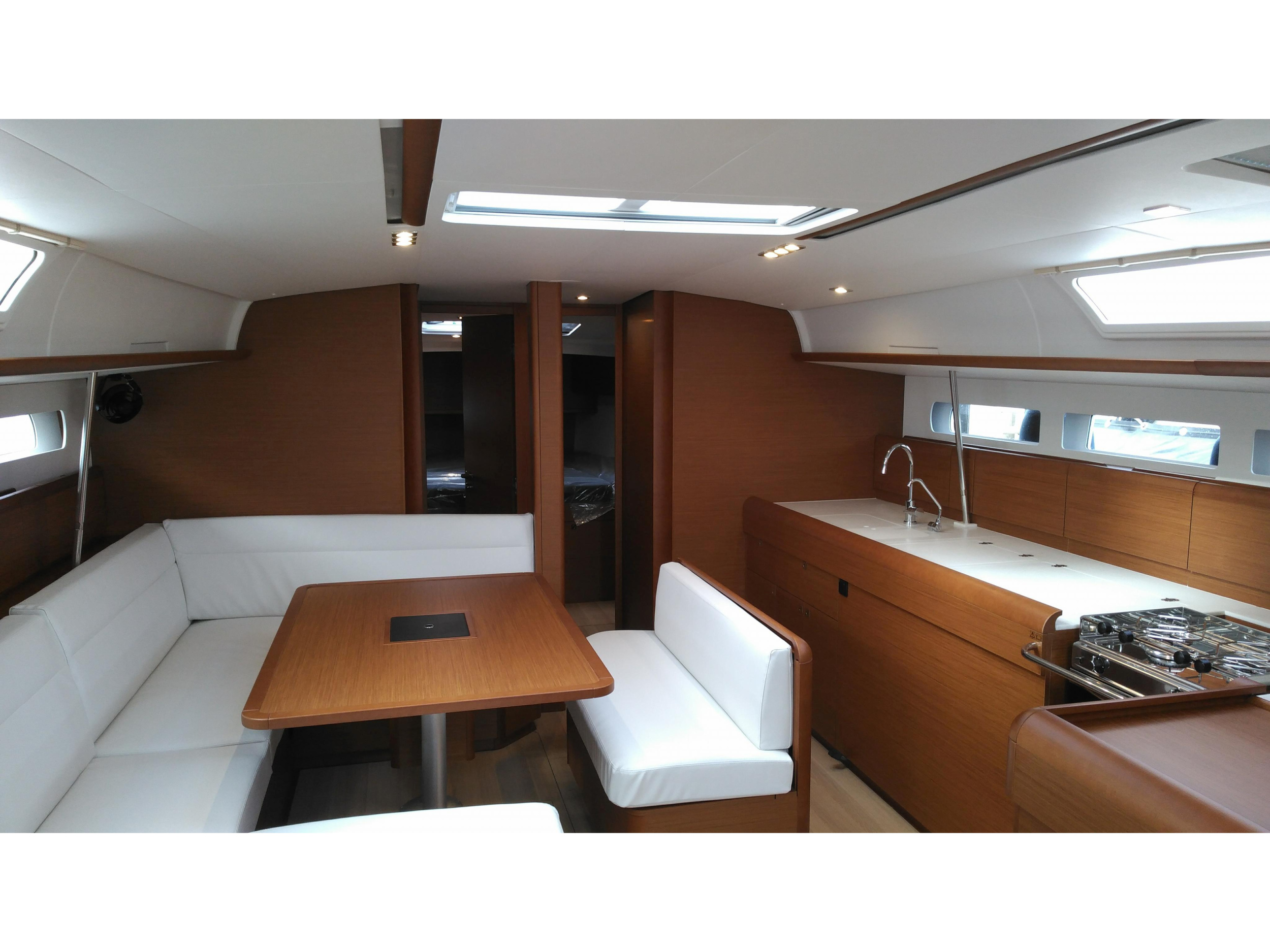 Photo #3 - Sun Odyssey 519 (Amfithoe) en Volos - 11332