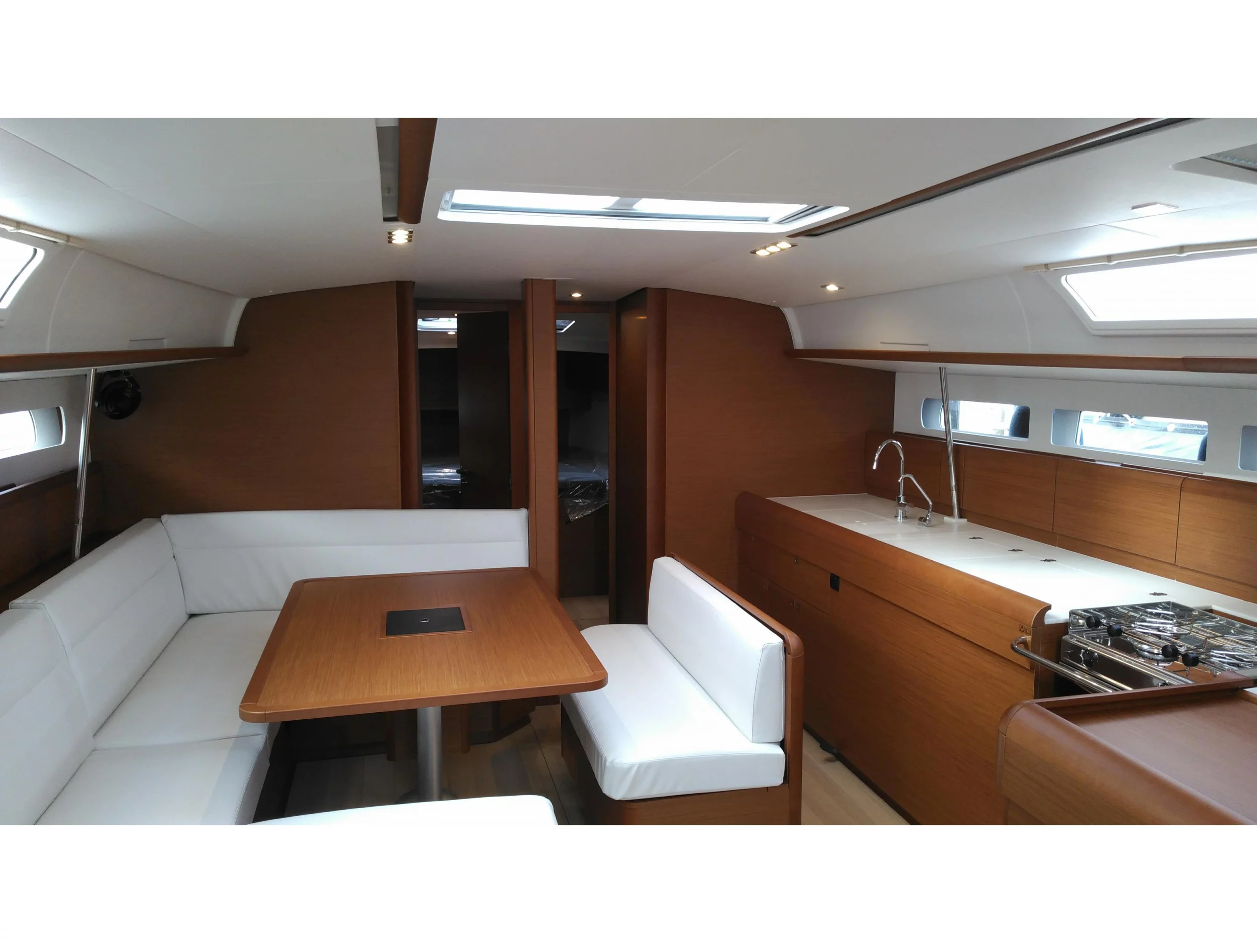 Sun Odyssey 519 (Amfithoe) Interior image - 2